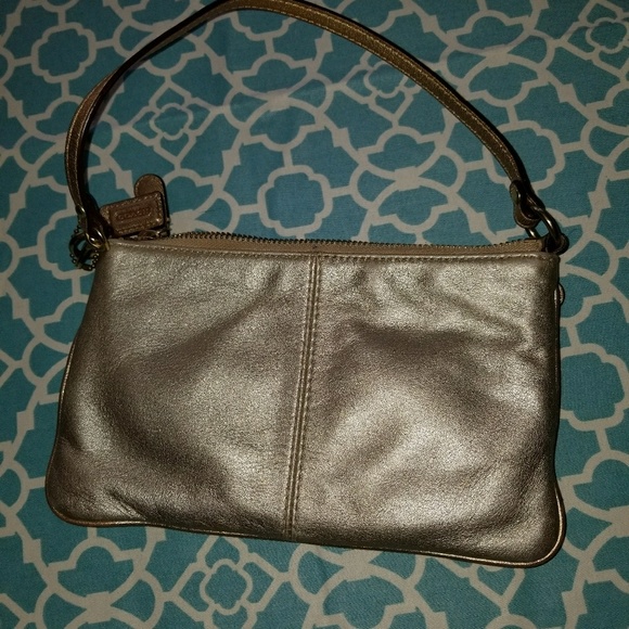 COACH - Picture 5 of 5